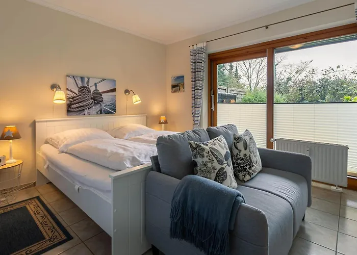 3 Kleine Moewe Id 030 * Sankt Peter-Ording